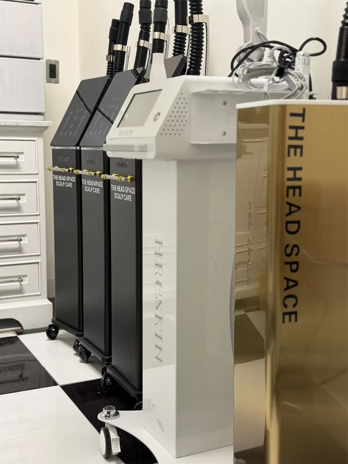 20260109095019_1192_72